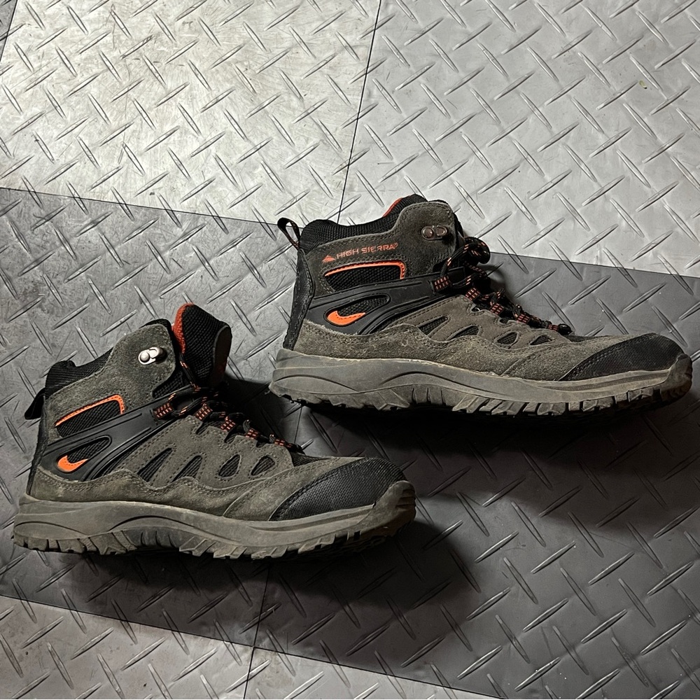High Sierra Trooper Boys' Hiking Boots size 7 Color Gray Orange - Picture 10 of 10